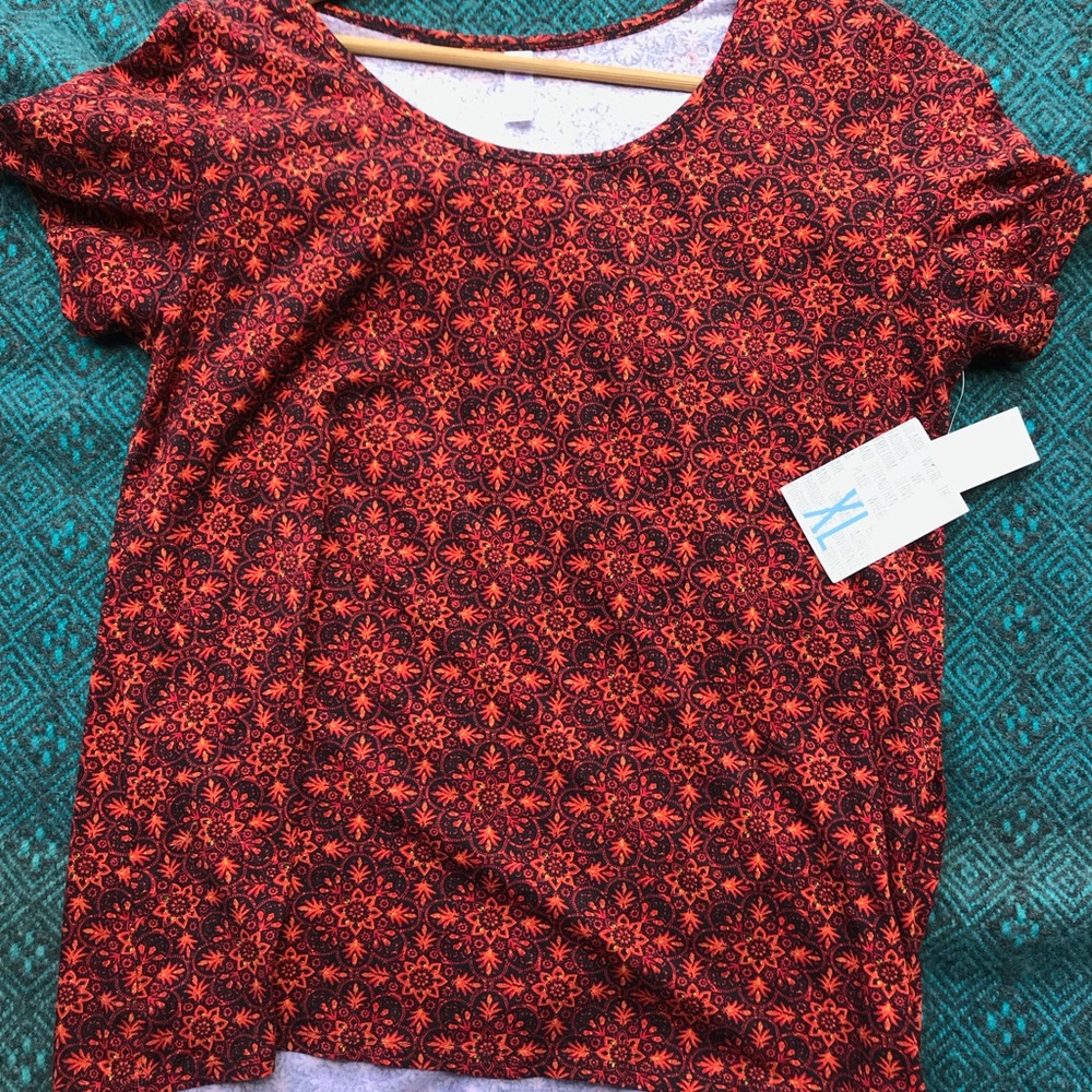 Lularoe xl classic t